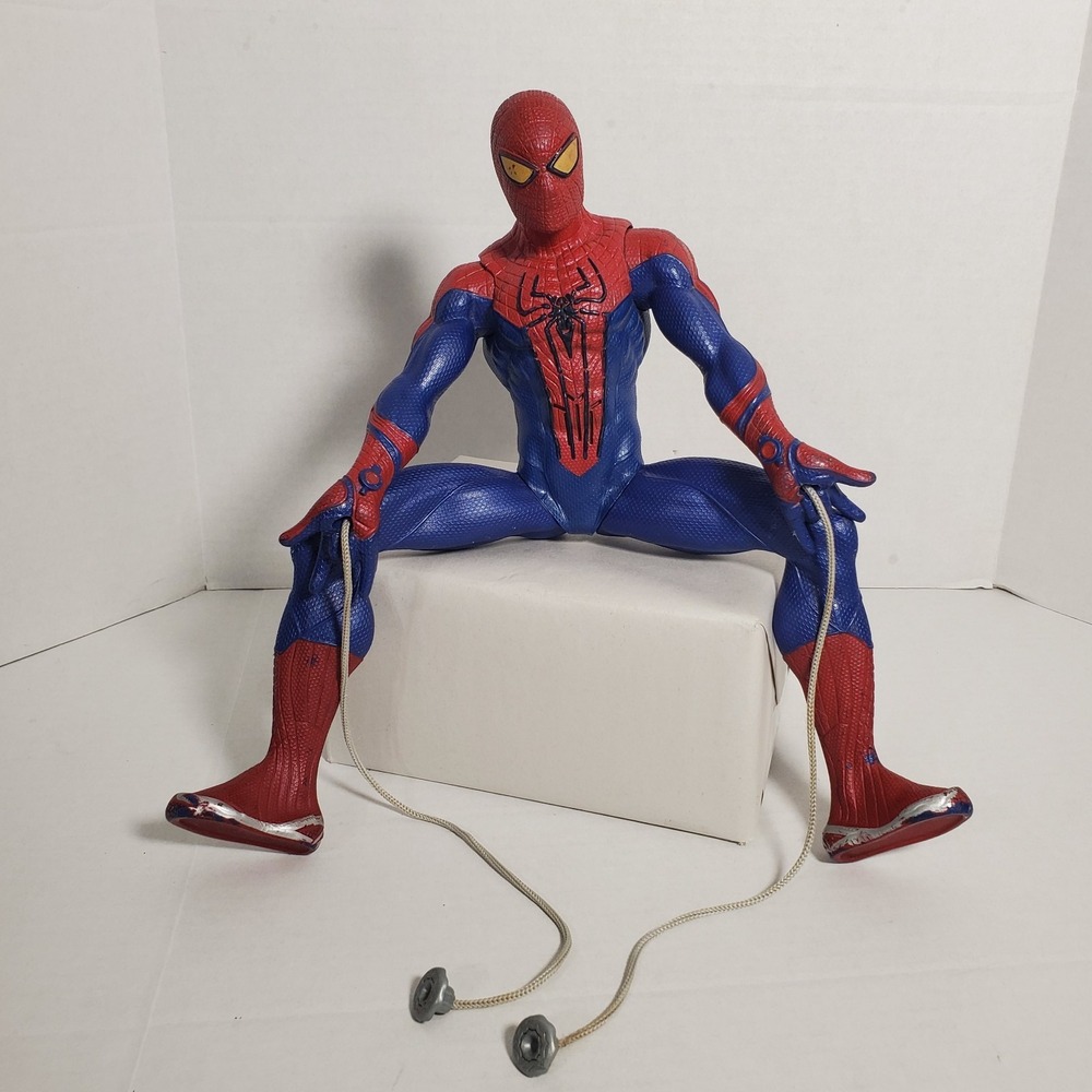 Marvel The Amazing Spider-Man Action Figure 12" Pull String Web Toy - Picture 3 of 16
